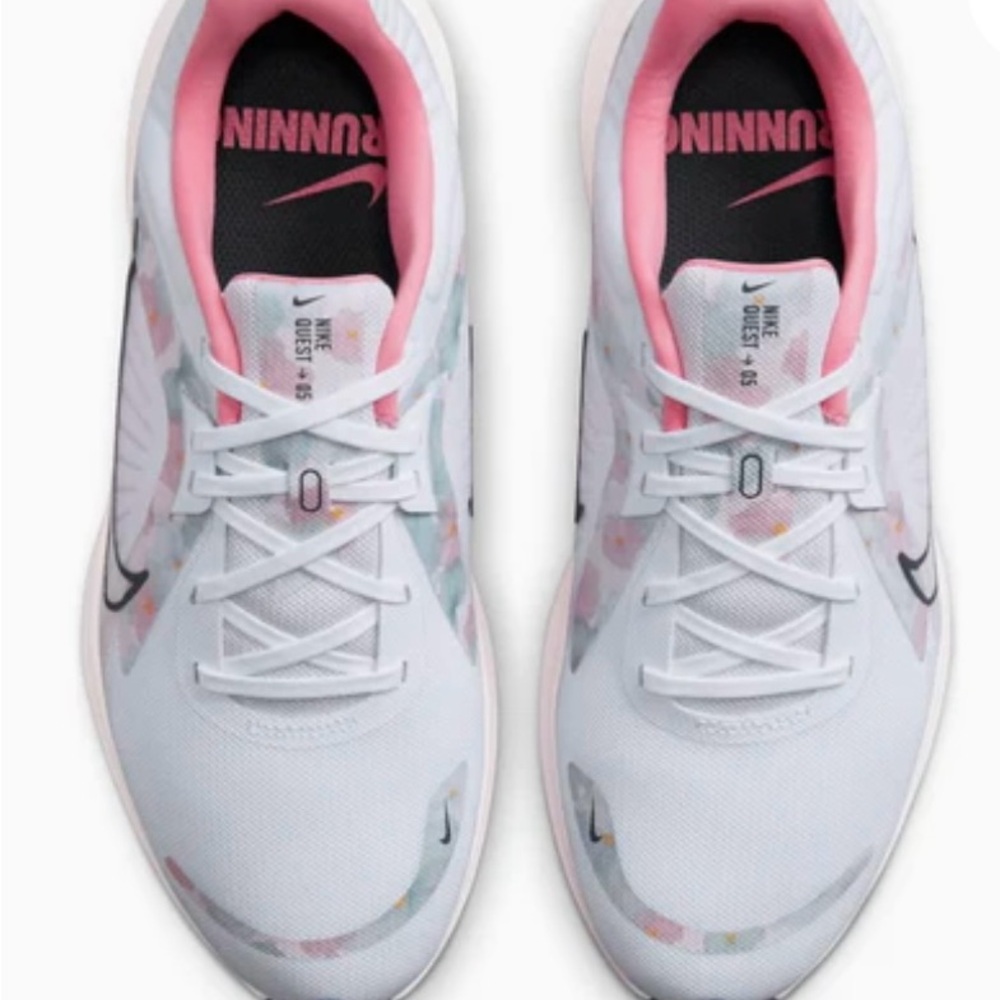 Nike Women's Running Shoes - White and Pink